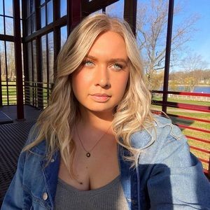 Meet your Posher, Hailee